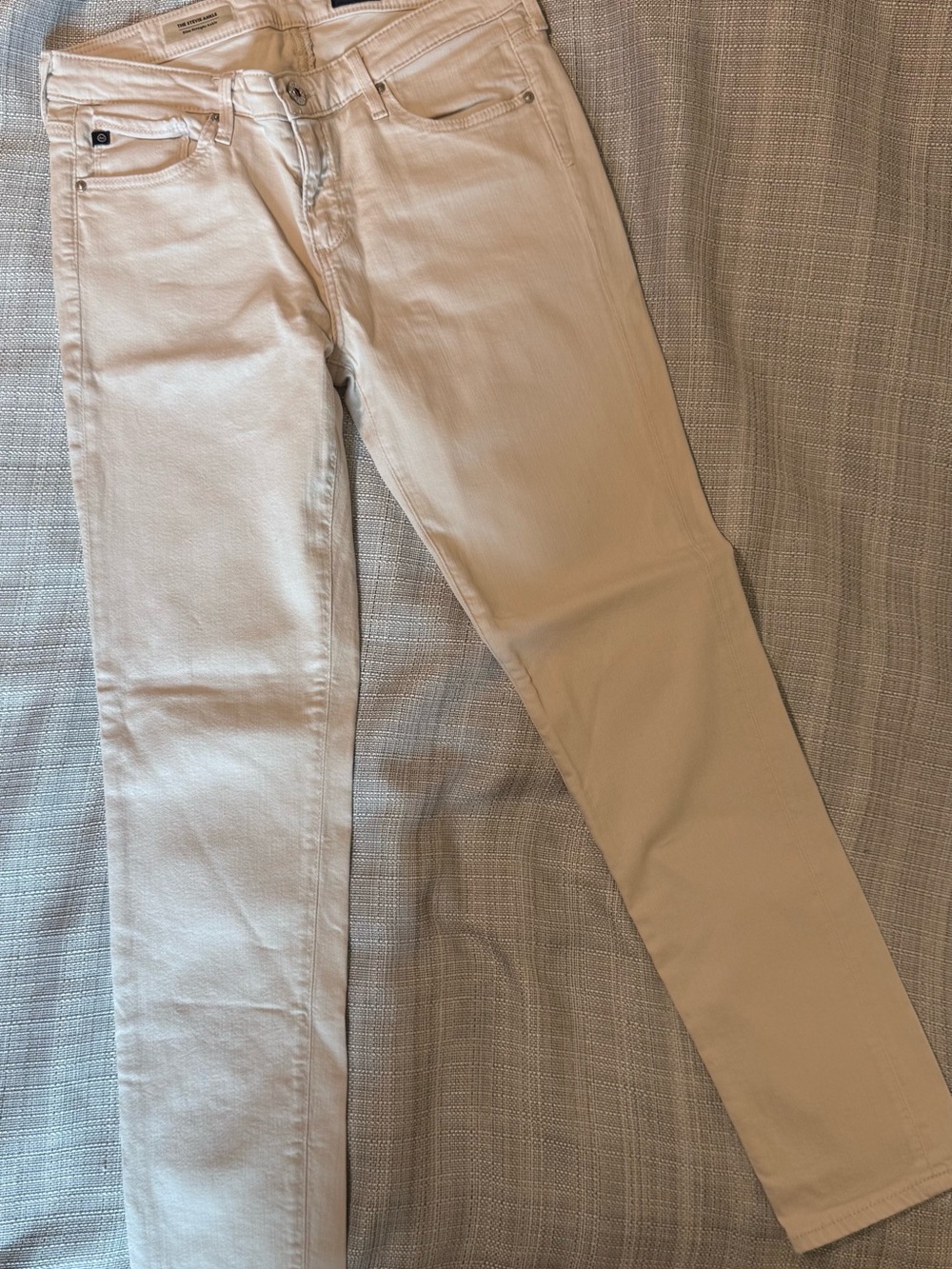 AG Adriano Goldschmied Slim ivory Women's Skinny Jeans — read desc
